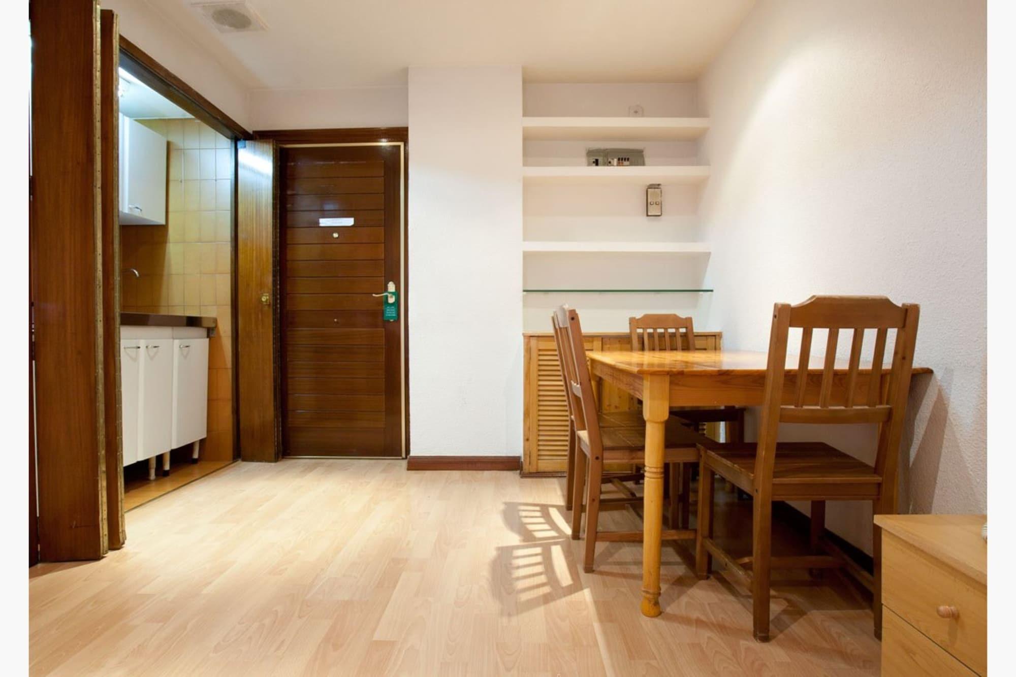 Apartamentos Goya 75 Madrid Bagian luar foto