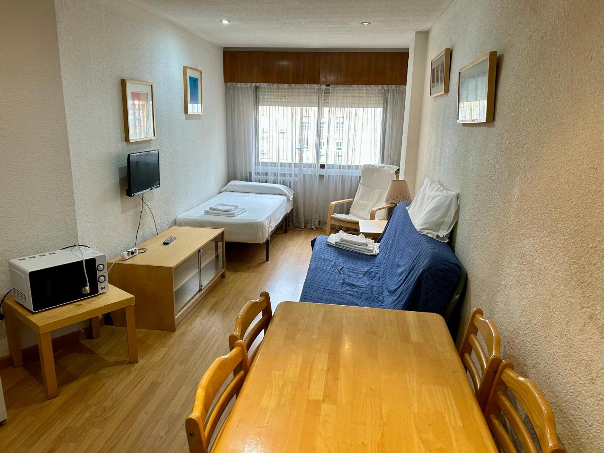 Apartamentos Goya 75 Madrid Bagian luar foto