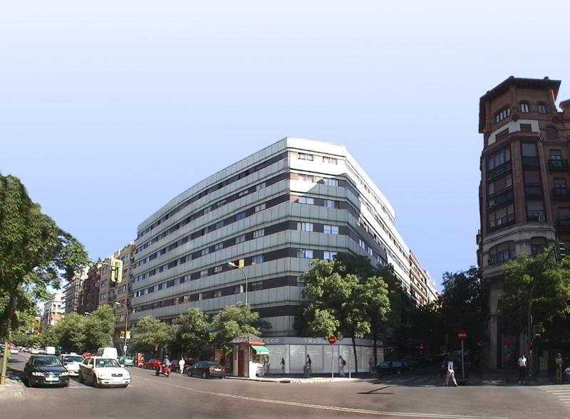 Apartamentos Goya 75 Madrid Bagian luar foto