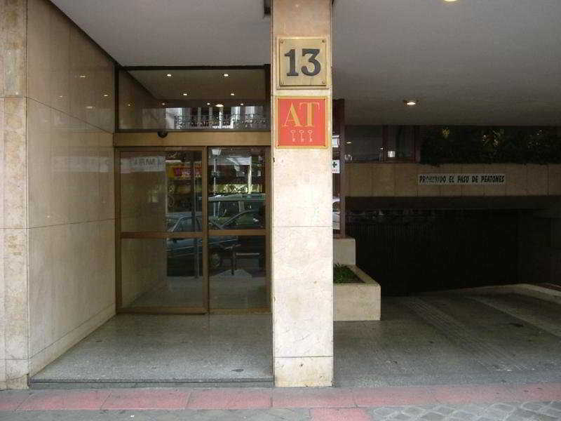 Apartamentos Goya 75 Madrid Bagian luar foto