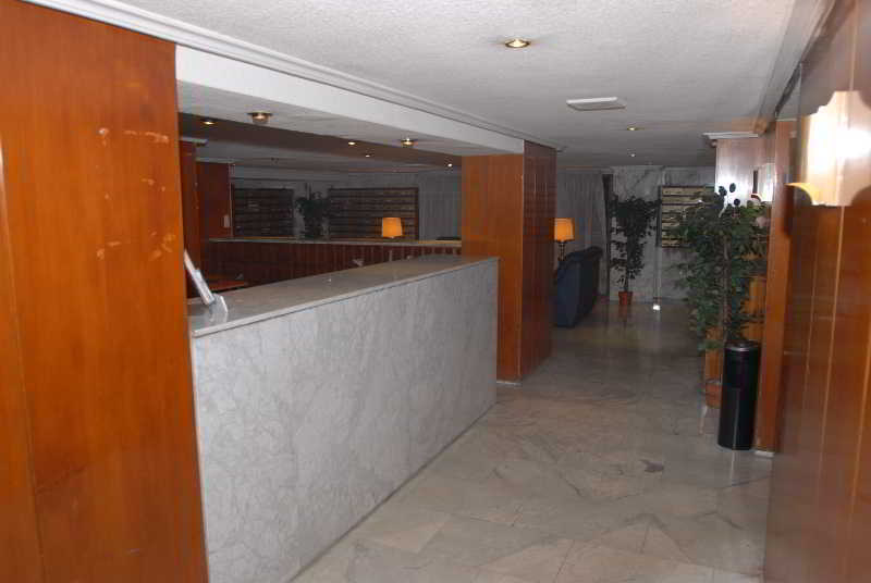 Apartamentos Goya 75 Madrid Bagian luar foto